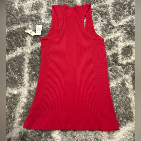 Women's/Teen's Ribbed Tank NWT Size Medium - Picture 7 of 9